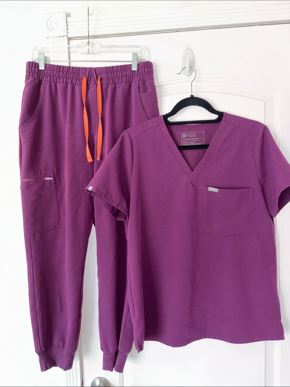 Figs Catarina top Uman high waist jogger scrub set pants scrubs M MP